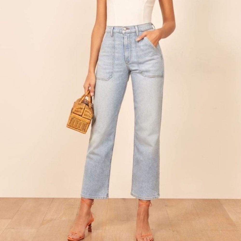 Reformation Rochelle Utility Jeans Size 28 Montego Light Wash